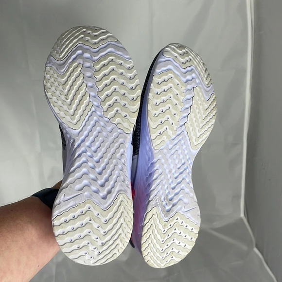 NIKE Odyssey React 2 Flyknit React Running Shoe Purple Lightweight Sneaker 6 - Picture 12 of 13